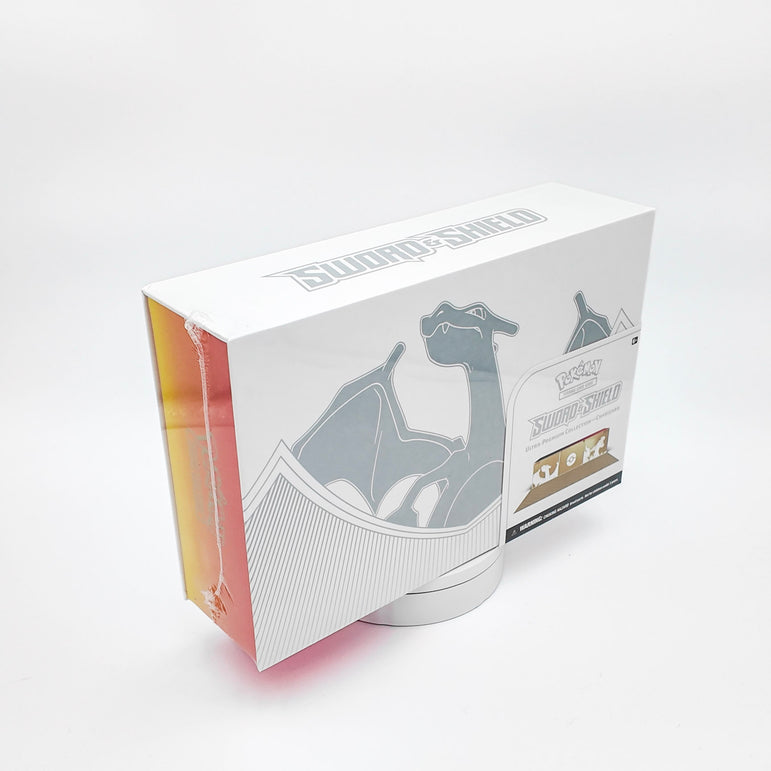 Pokémon: Charizard Ultra Premium Collection