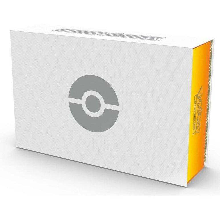 Pokémon: Charizard Ultra Premium Collection