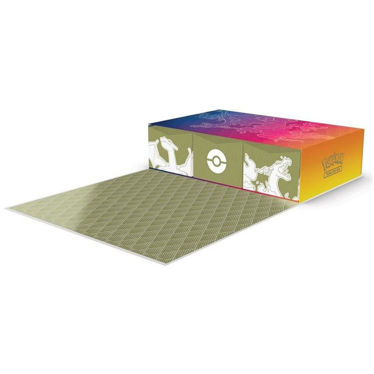 Pokémon: Charizard Ultra Premium Collection